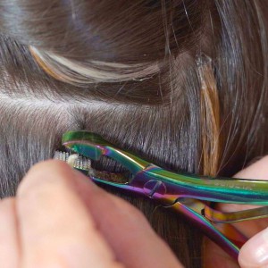 When should you remove hair extensions? And how to remove strands?